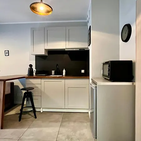 Small Apartment-3